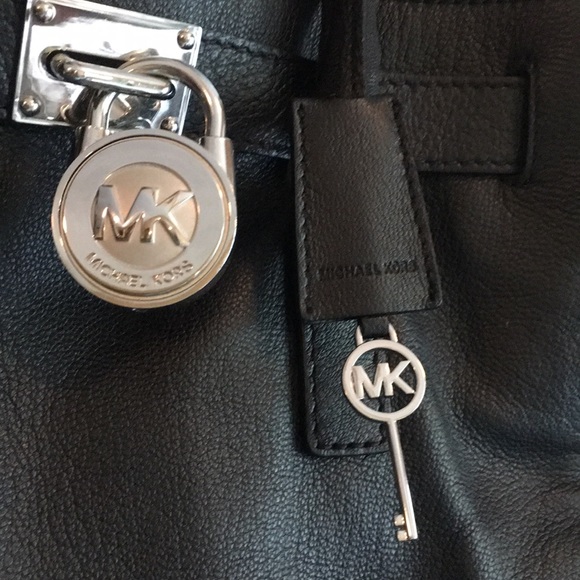 Michael Kors Large Leather Hamilton Bag NWOT - Picture 7 of 8